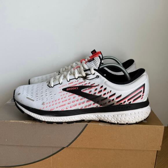 Brooks Ghost 13 White/Black Women Running Sneakers- SZ 9 - Picture 4 of 16
